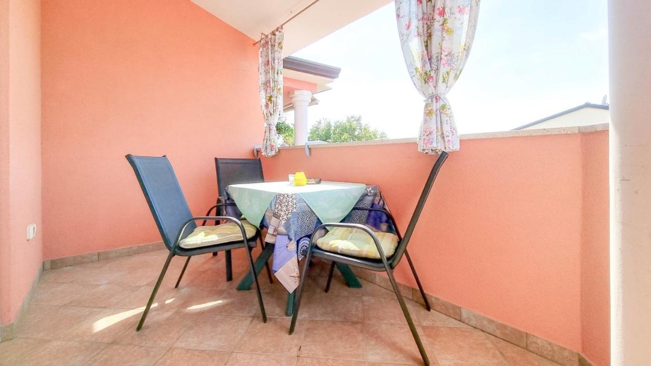 Apartamento Stelia Novigrad Istria Exterior foto